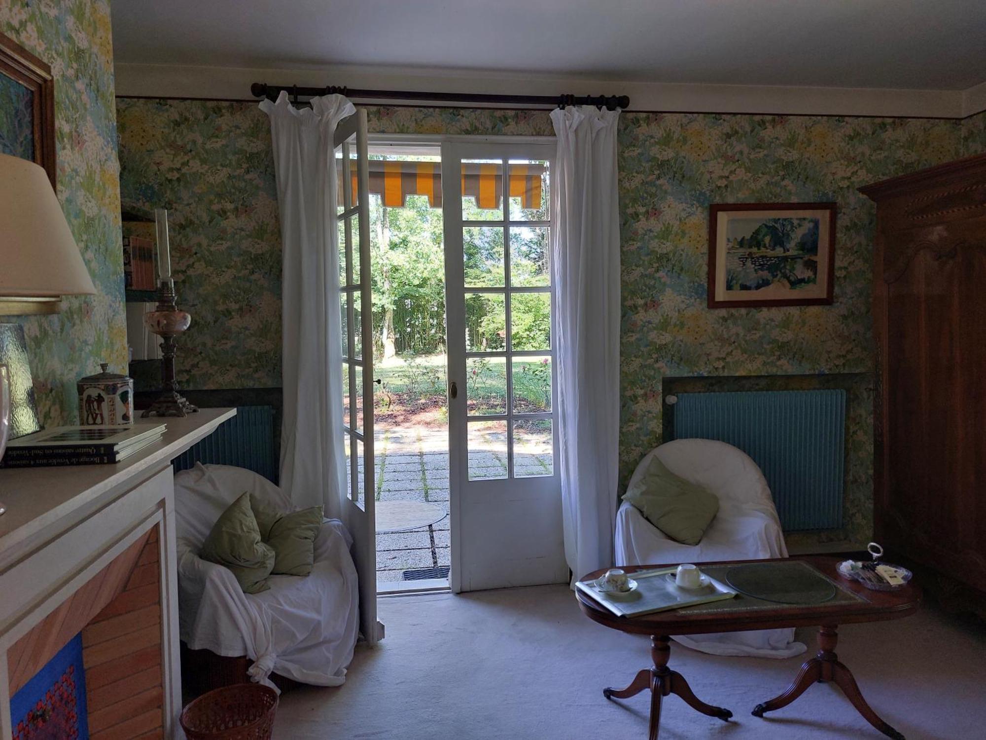 Les Allees Du Chateau Le Mazeau Kültér fotó